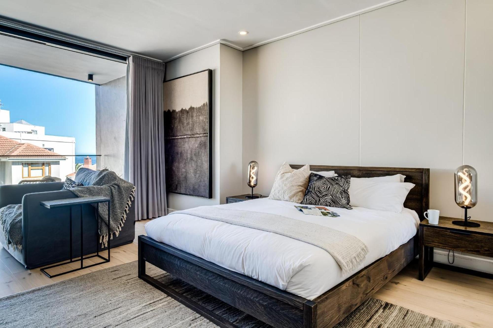 Apartment Secure Modern W Views Bantry Pad Cape Town